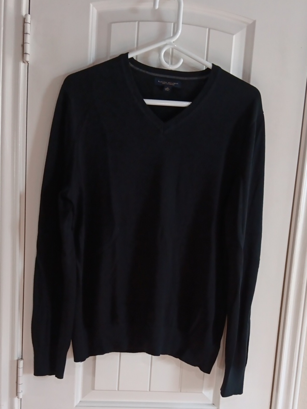 Banana Republic Men M Silk Cashmere V-Neck Sweater Black Holiday 09 390517